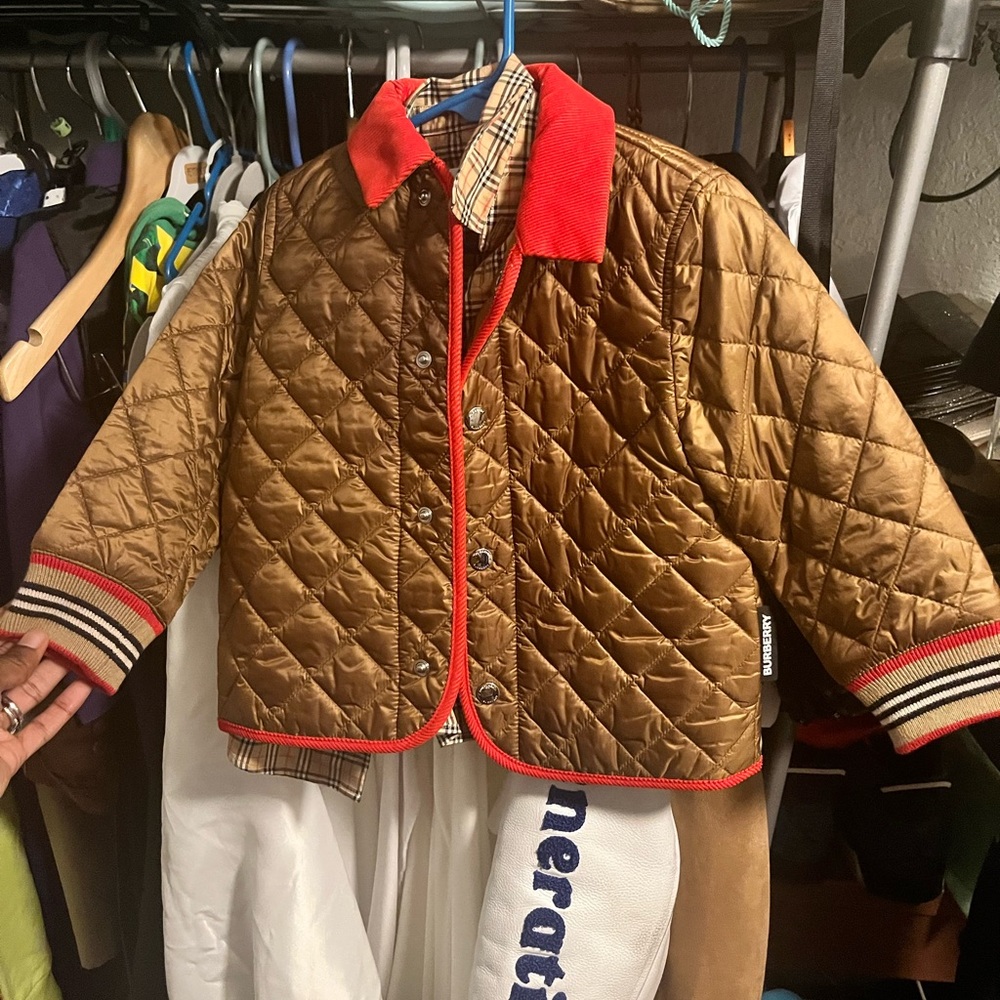 Toddler Boys Burberry Brown and Red Puffer Jacket with Quilted Design